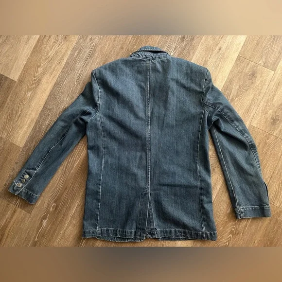 PULL & BEAR Denim Button Blazer Jacket $123 SIZE MEDIUM Spain Classic Midweight - Picture 4 of 7